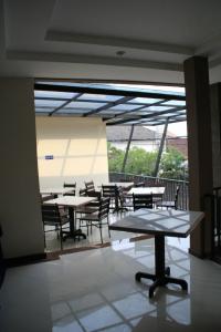 Collection O Near Bajra Sandi Monumen Formerly Grand Pondok Puri Ayu - 7