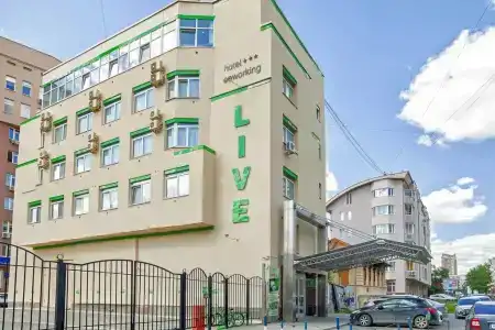 Live by Originals - 16