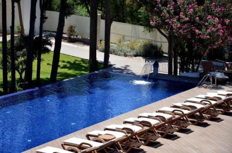 Liv By Bellazure - 23