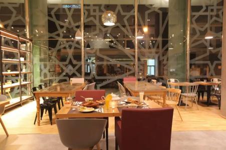 Campanile Casablanca Centre Ville - 94