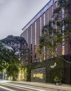 Le Foliage by TGI - 0