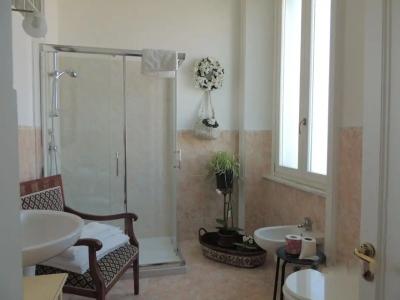 B&B Nike - Rooms Only - 87