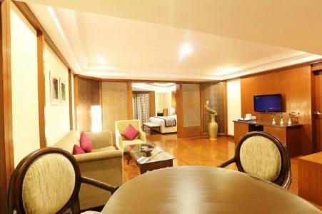 Golden Tulip Jaipur - 23