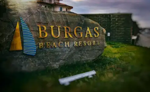 Burgas Beach Resort Apartments - 1