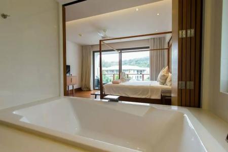 Pearl of Naithon - 12