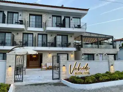 Vahide Dalyan - 9