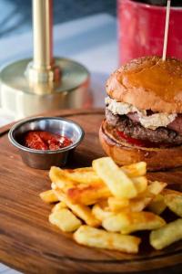 Assos Troy Otel - 55