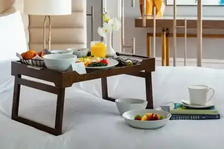 The Ritz-Carlton, - 6