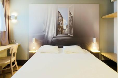 B&B Hôtel Chartres le Forum - 71