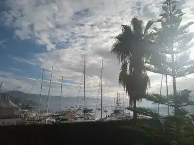 Marina Boutique - 12