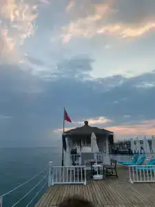 Libertys Lara - 28