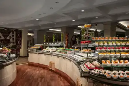 Palm Royale Resort - Soma Bay - 42