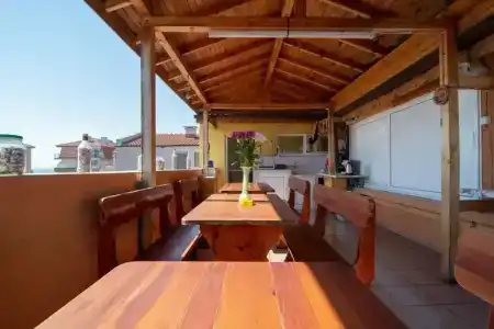 Guest House Fener - 5