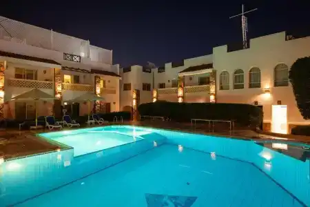 Camel Dive Club & - Boutique - 15