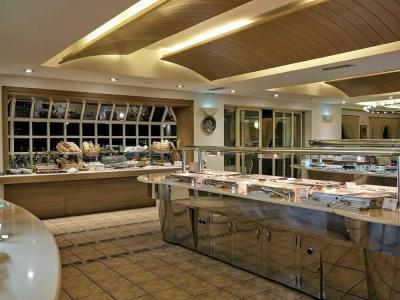 Pilot Beach Resort - 49