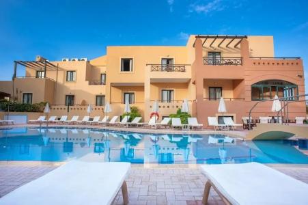 Silver Beach & Apartments - 0