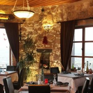 La Casa Cave - 11