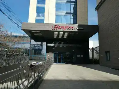 Hampton By Hilton - 22