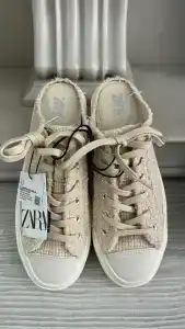 Marti la Perla - Adult Only+16 - 60