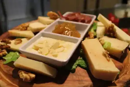 Stelle The Businest - 28