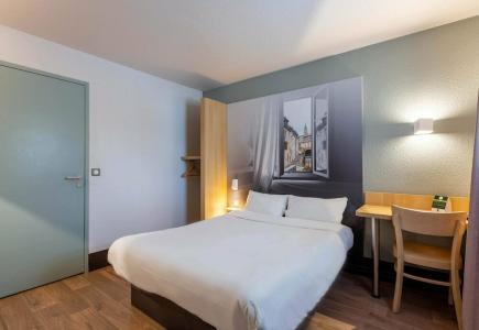 B&B Hôtel Chartres le Forum - 74