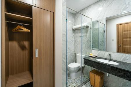 Emerald Central - 75
