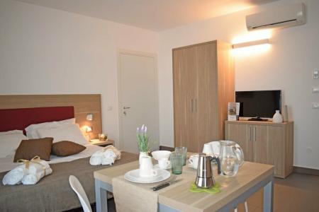 Travini Suite - 84