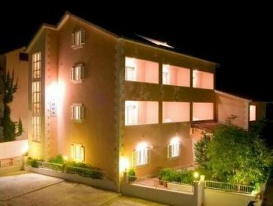 Villa Midea - 0