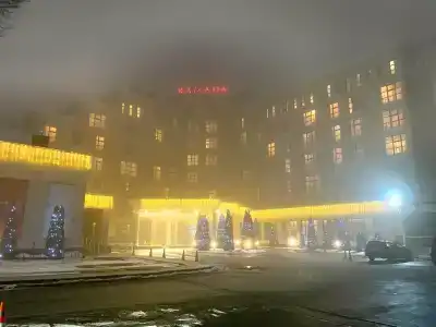 Ramada by Wyndham - 7