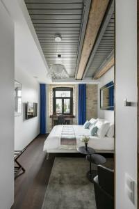 The Joseph Premium B&B - 8