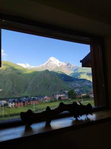 Alpenhaus Kazbegi & Restaurant - 2