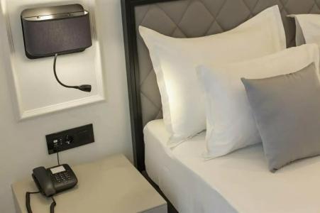 Boutique Momentum by Aycon - 63