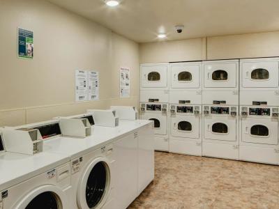 Extended Stay America Select Suites - Orlando - Southpark - Equity Row - 9