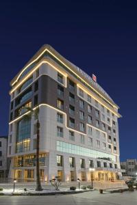 B Business & Spa - 3