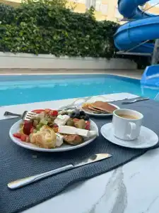 Kleopatra Ramira - All Inclusive - 29