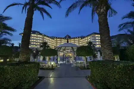 Grand Nar - Adult Only - 23