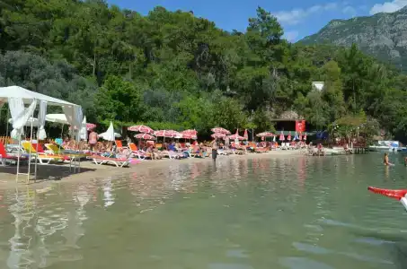 Lagoon Boutique - 44