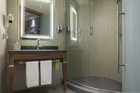 Hampton by Hilton - 60