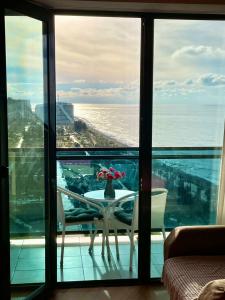 Orbi Sea Tower Apartment - 13