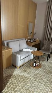 Arai Plaza - 34