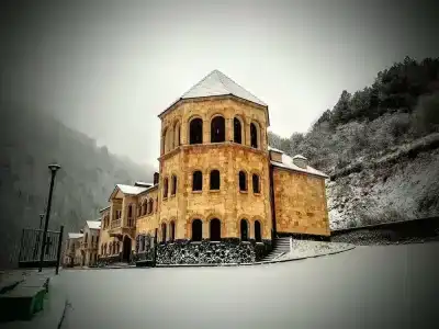 Vanatun Monastery Stay - 12