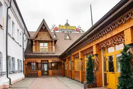 Alesha Popovich Dvor - 0