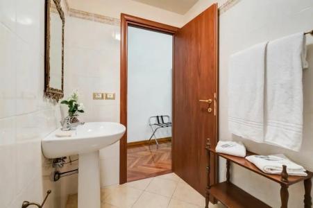 Affreschi Su Roma B & B - 41