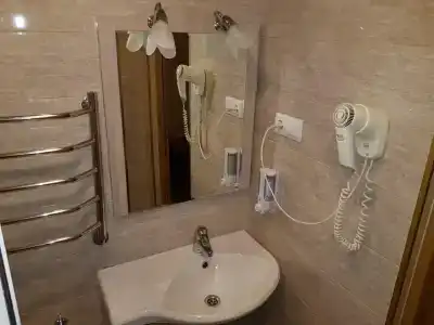 Happy Inn Alpiyskiy - 50