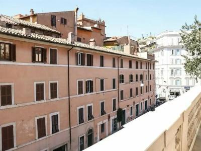 Rome Kings Suite - 8