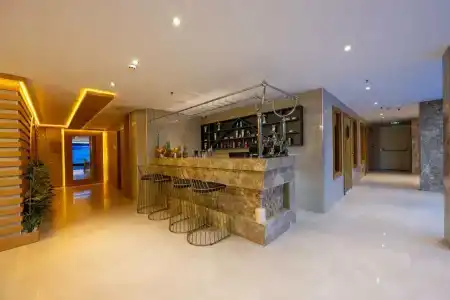Freya Luxury - 37