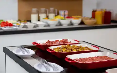 Holiday Inn, an IHG - 47