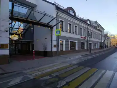 Courtyard by Marriott City Center - 8