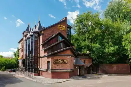 Клуб Корона - 0