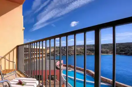 Paradise Bay Resort - 2